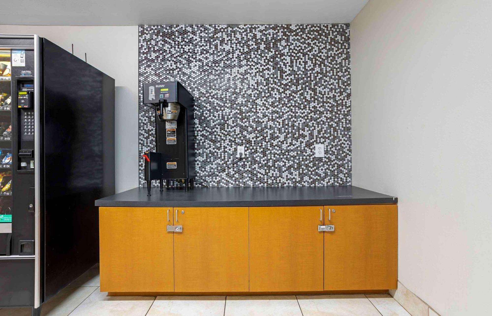 Hotel Extended America - Houston - - I-10 2*